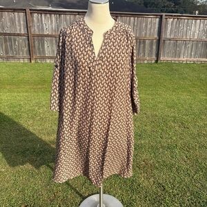 Tan/brown and black patterned Shein Curve dress with pockets in 1XL GUC